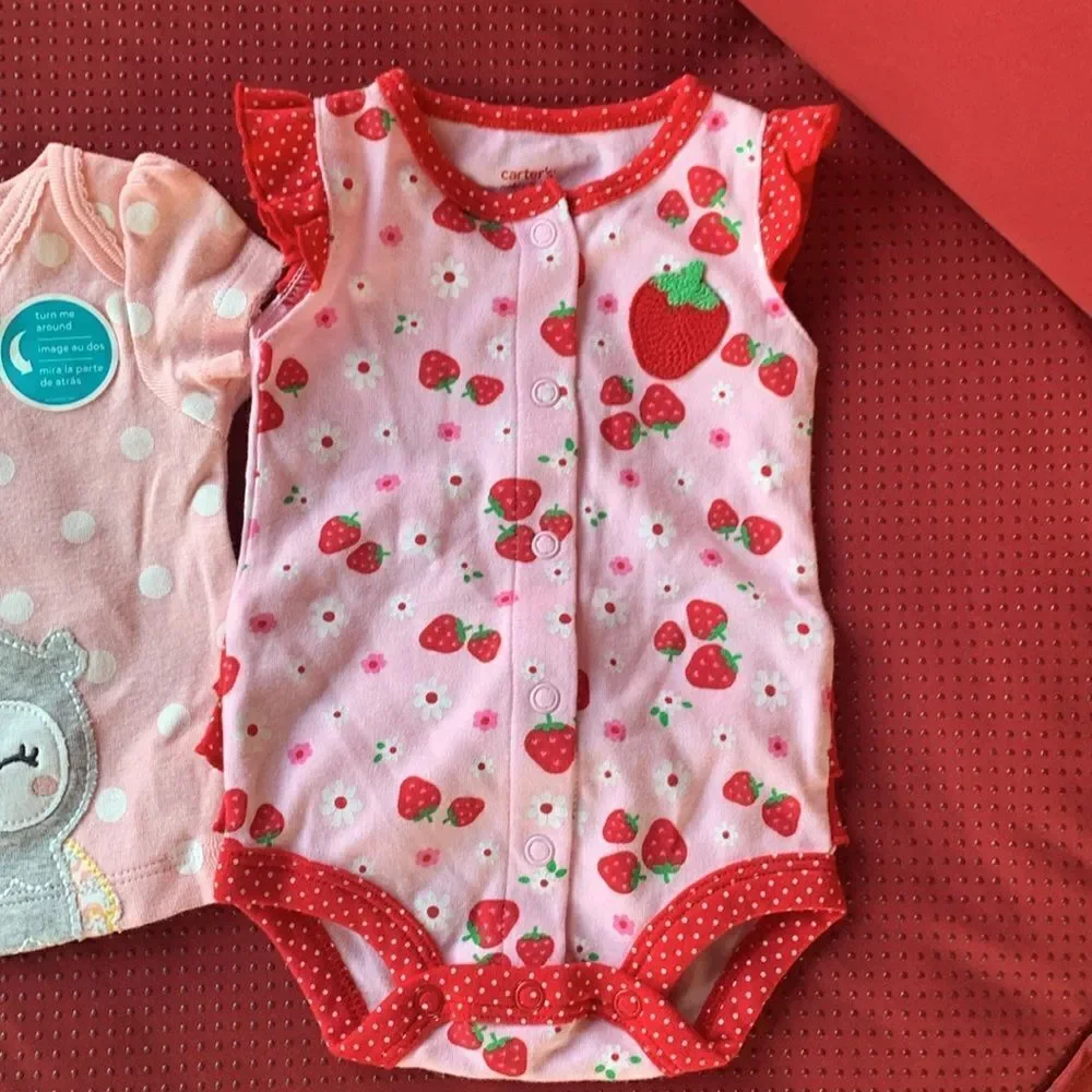Take 50% OFF- Carter’s 2pcs Mix Tops, Size-NB